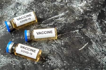 White House Pressure and Vaccine Reviews: The Health Policy Story Getting Messy