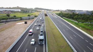 Rodovias de São Paulo apresentam intenso movimento com o retorno do Carnaval