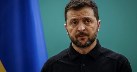 Zelensky acusa Rússia de retardar processo de paz após negociação difícil