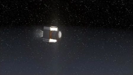Satélite de pequenas dimensões é lançado ao espaço para produção de cristais avançados